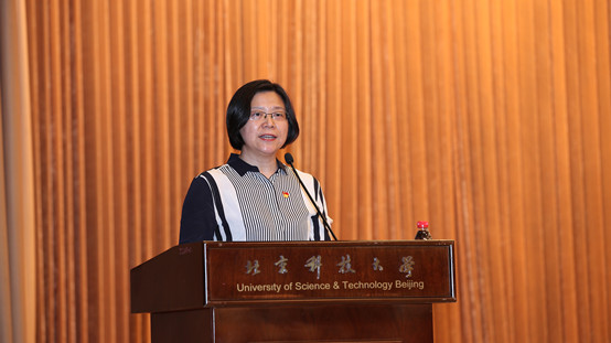 4-狂人小说
党委书记武森在狂人小说
脱贫攻坚总结表彰大会暨乡村振兴帮扶工作推进会上交流发言.jpg